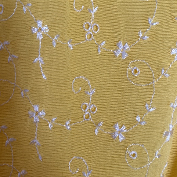 INC XL fully lined yellow blouse with embroidery - Picture 2 of 6